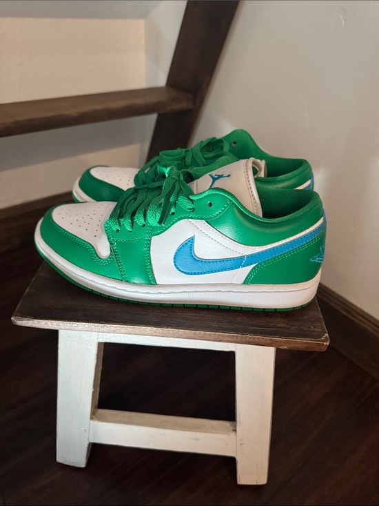 Jordan Shoes - Jordan Low Top Sneakers Green White Blue